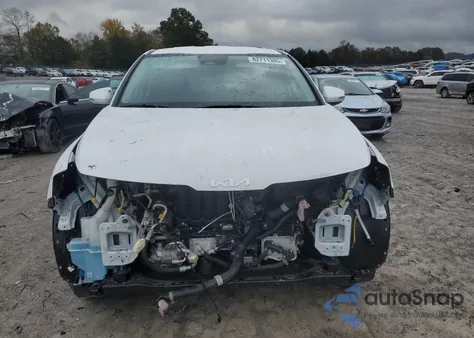 2024 Kia Sportage Ex z USA, uszkodzony, nr VIN 5XYK33DFXRG164248